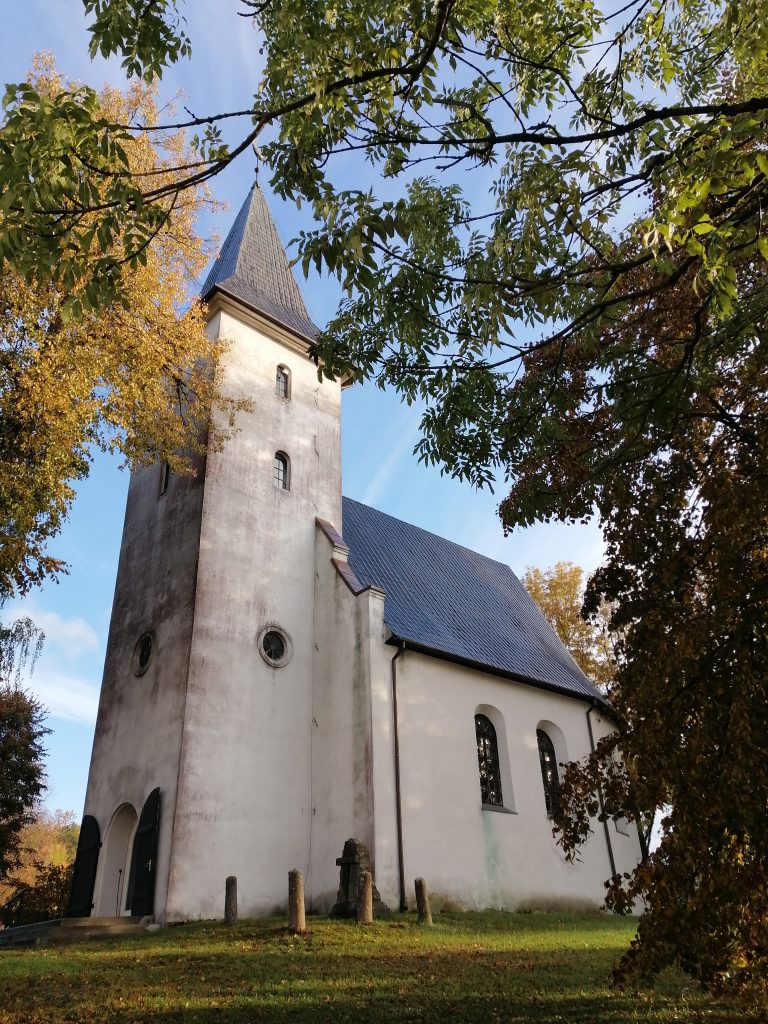 Ziedojumu vākšana Priekules LELB draudzes un baznīcas remontam.